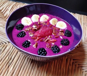 Pineapple Pitaya Superfood Smoothie Bowl Recipe